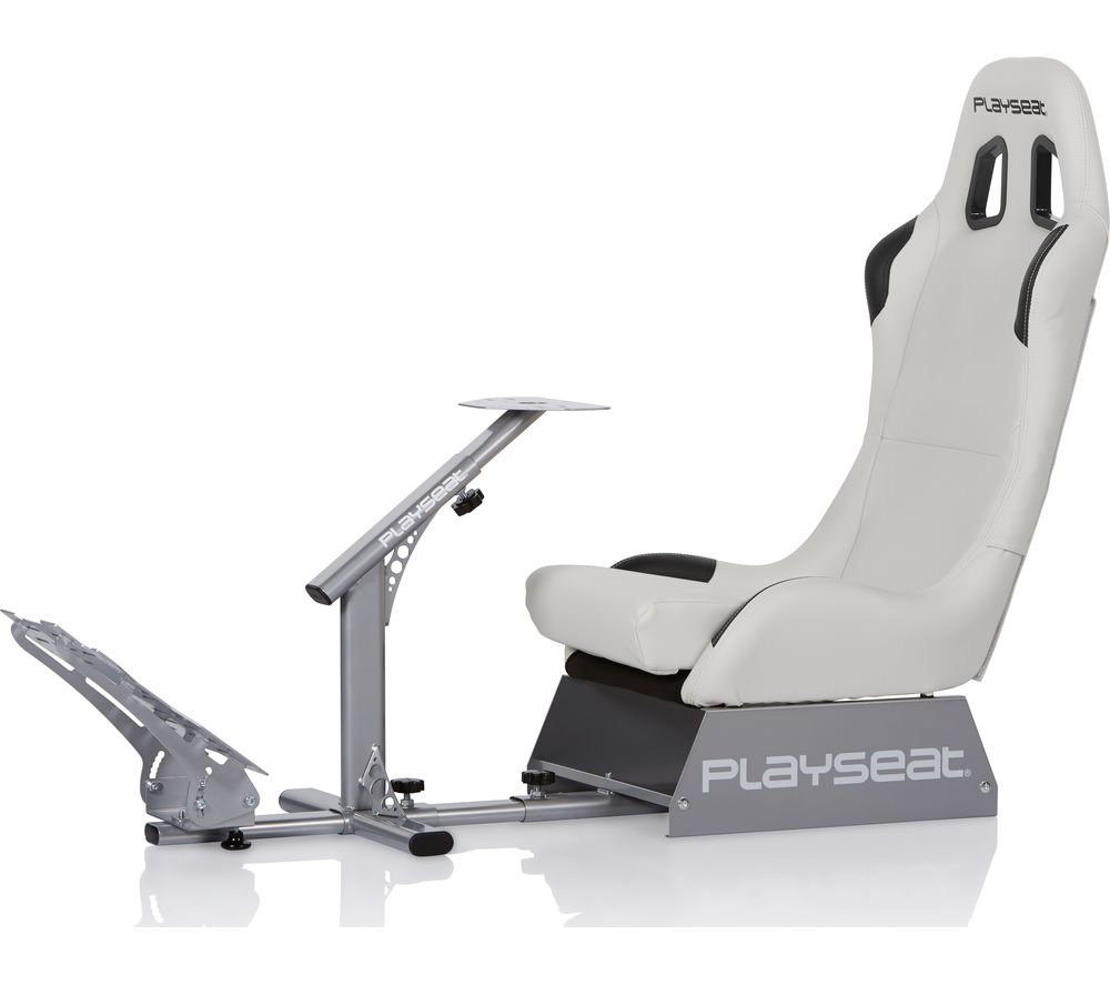 PLAYSEAT Evolution Gaming Chair Reviews